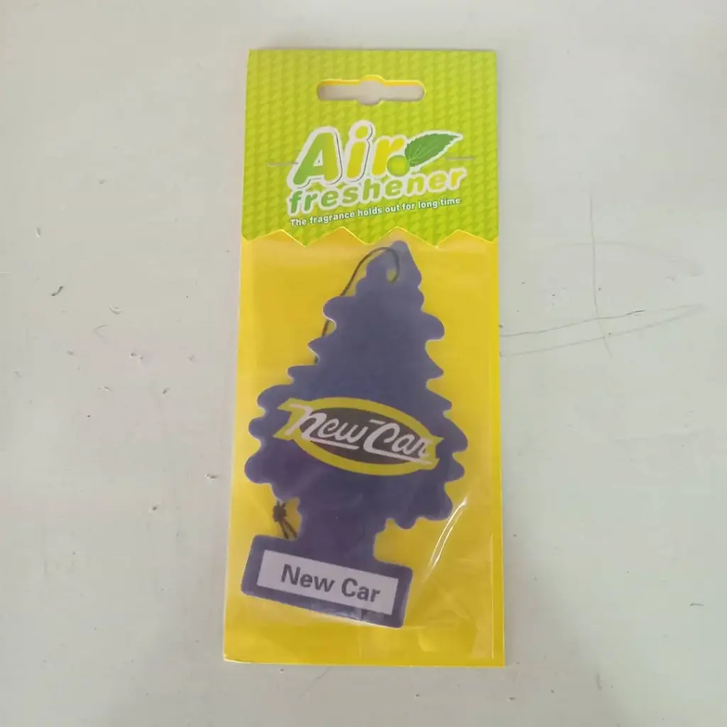 Aromatizante en forma de Pino