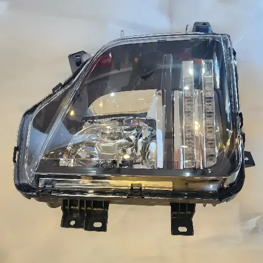 Halogeno/Neblineros TRITON L200 (MB9049-LED)